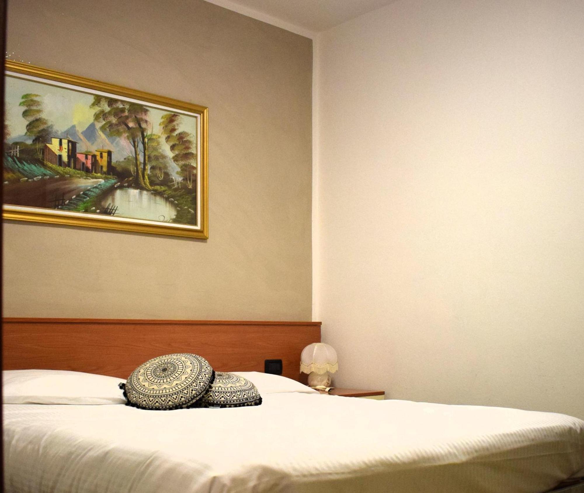 Canella Hotel 2*