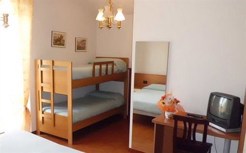Hotel Canella 2*